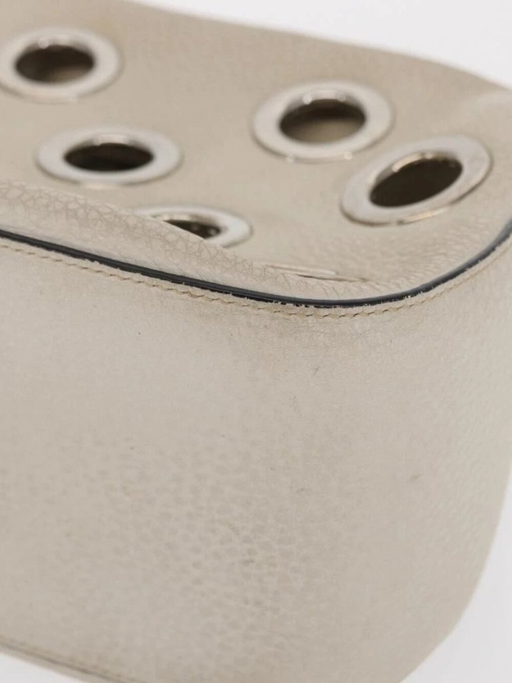 PRADA Grommet Punching Chain Hand Bag Leather Ivory Silver Auth 165205 - Picture 4 of 16